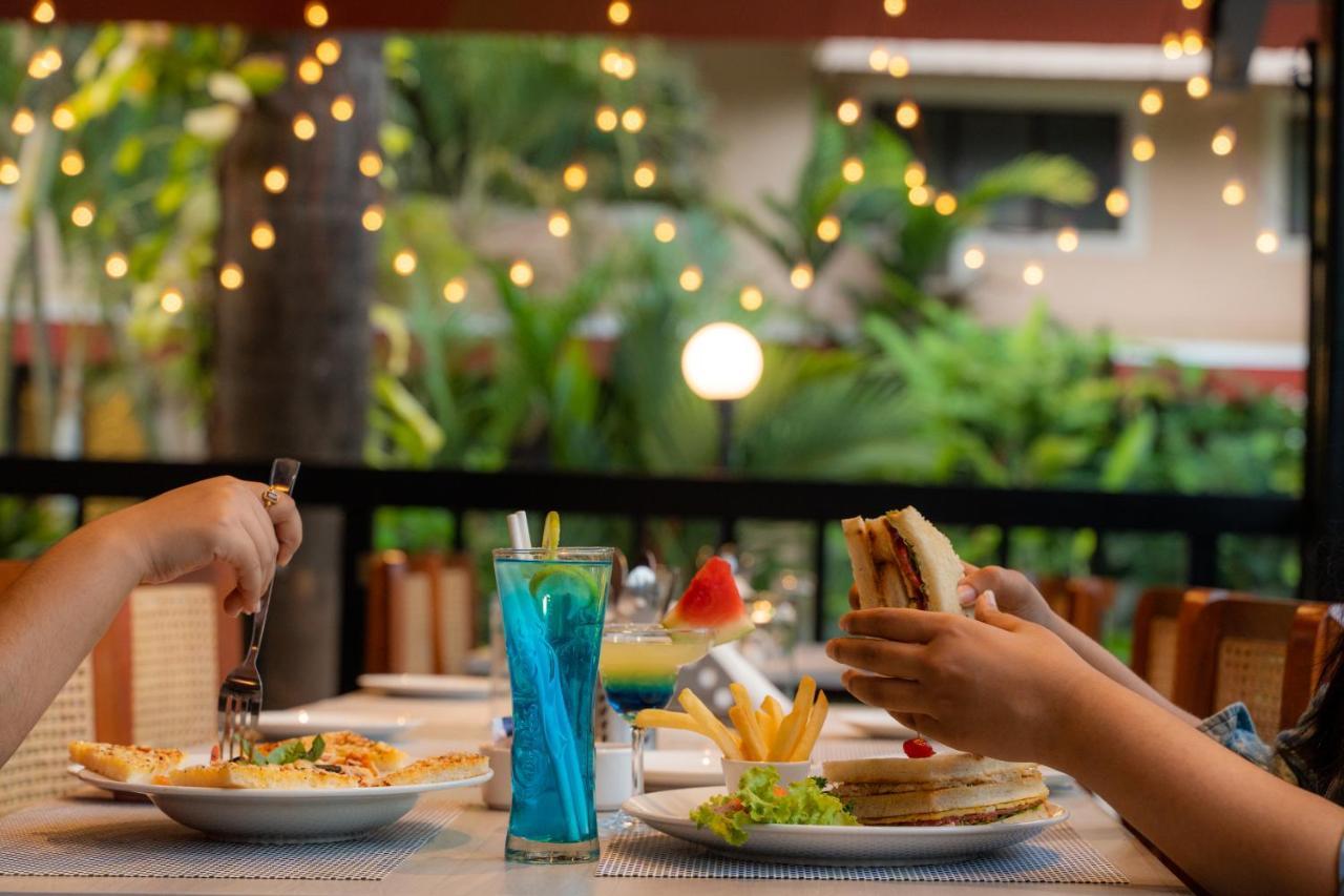 Somy Plaza Calangute Goa - Formerly Somy Resort Экстерьер фото